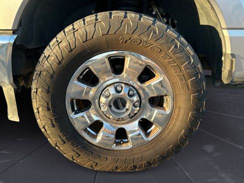 Used 2024 Ford F250 Lariat w/ Lariat Ultimate Package image 12