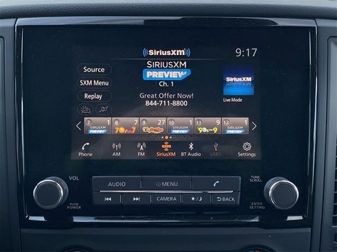 Used 2024 Nissan Titan SV image 11