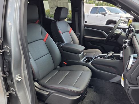 New 2026 Chevrolet Colorado Z71 w/ Technology Package AWD/4WD image 23