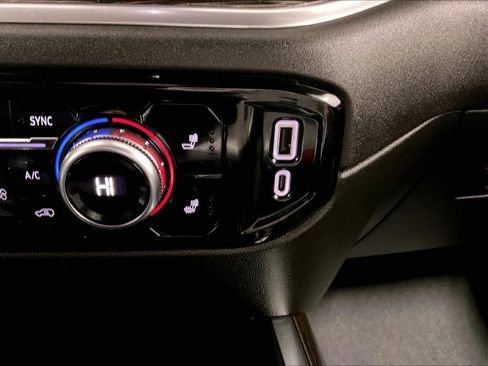 Used 2022 GMC Sierra 1500 Elevation w/ X31 Off-Road Package image 26