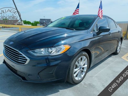 Used 2020 Ford Fusion SE FWD image 7