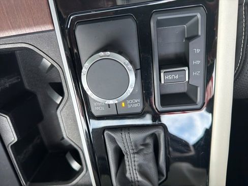 Used 2024 Toyota Sequoia Capstone image 16