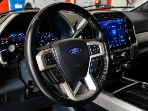Used 2022 Ford F350 Lariat w/ Lariat Value Package AWD/4WD image 16