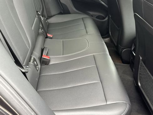 Used 2022 BMW X4 xDrive30i image 16