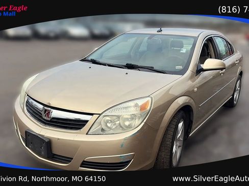 Used 2007 Saturn Aura XE w/ Preferred Pkg FWD image 2