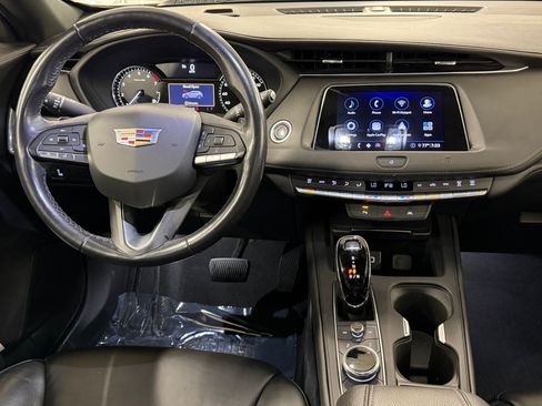 Used 2020 Cadillac XT4 Premium Luxury w/ Driver Awareness Package FWD image 40