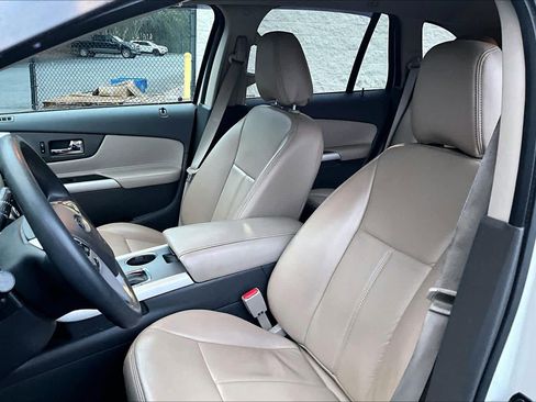 Used 2012 Ford Edge SE w/ Cargo Accessory Pkg image 7
