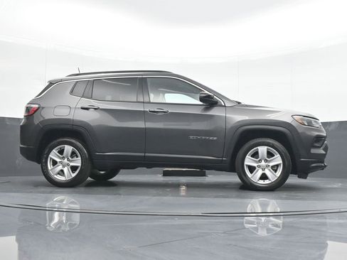 Used 2022 Jeep Compass Latitude w/ Convenience Group image 22