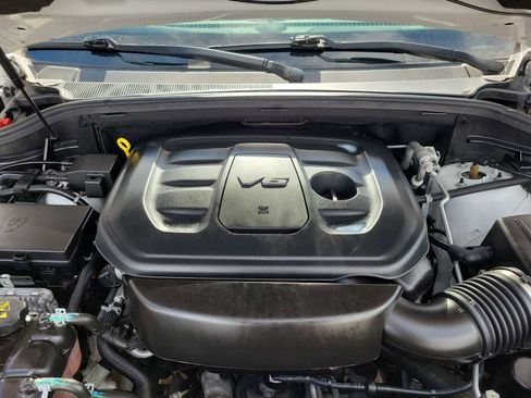 Used 2021 Jeep Grand Cherokee Overland image 4