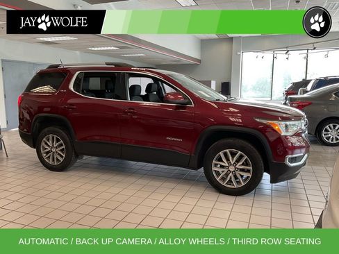 Used 2018 GMC Acadia SLE FWD image 1
