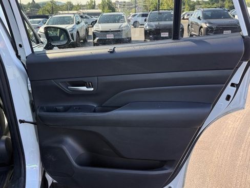 Used 2024 Toyota Grand Highlander AWD image 26