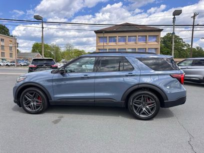 Used 2025 Ford Explorer ST