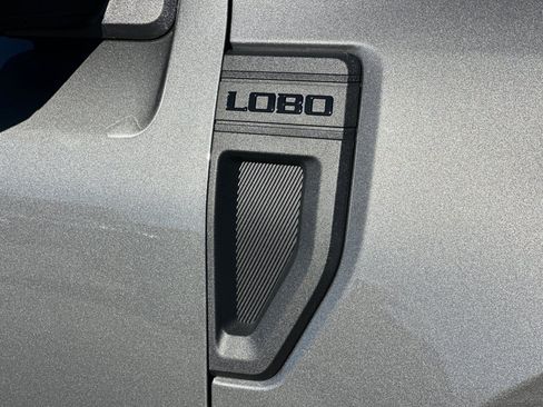 New 2026 Ford Maverick Lobo AWD/4WD image 24