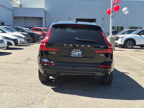 Used 2023 Volvo XC60 B5 Plus w/ Protection Package Premier AWD/4WD image 7