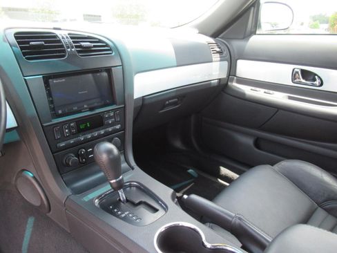 Used 2002 Ford Thunderbird RWD image 13