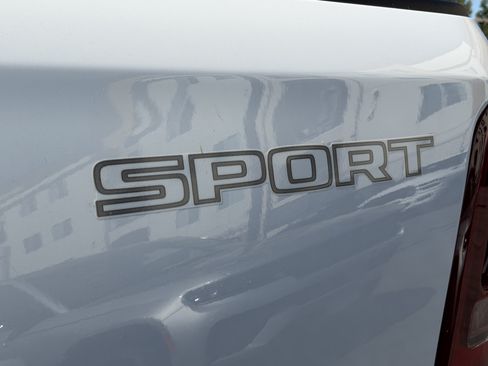 Used 2022 RAM 1500 Laramie w/ Sport Appearance Package AWD/4WD image 18
