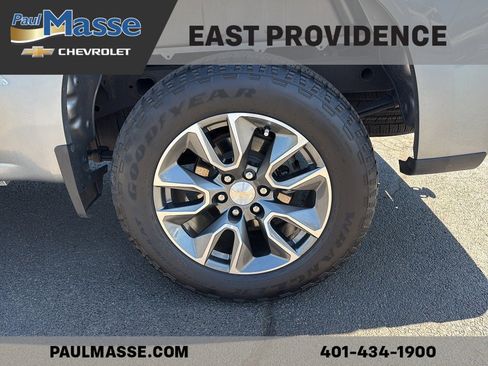 Certified 2023 Chevrolet Silverado 1500 LT AWD/4WD image 9