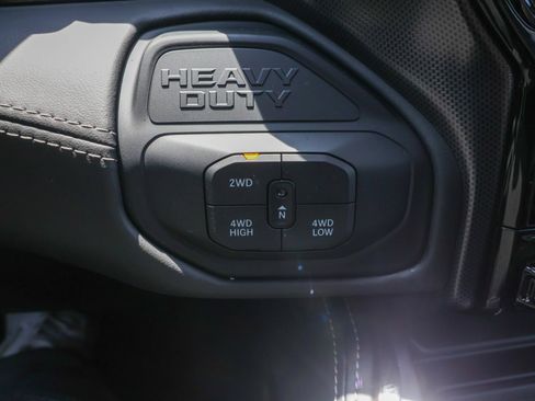 New 2026 RAM 2500 Limited AWD/4WD image 26