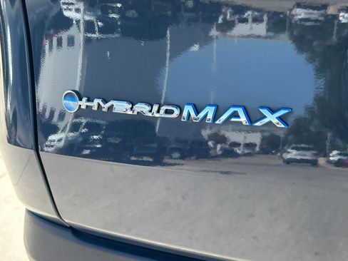 Used 2024 Toyota Grand Highlander AWD Hybrid image 13