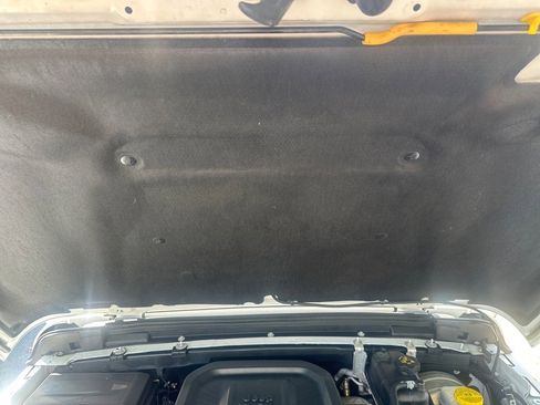 Used 2023 Jeep Wrangler Sahara w/ Cold Weather Group image 29