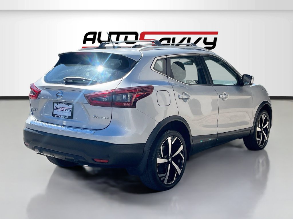 Used 2022 Nissan Rogue Sport SL AWD/4WD image 7