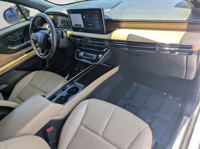 Used 2023 Lincoln Corsair Reserve FWD image 22