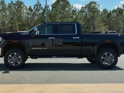 New 2026 GMC Sierra 2500 SLT w/ SLT Premium Package AWD/4WD image 5