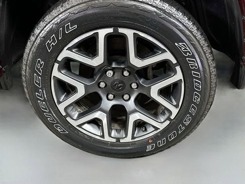 Used 2025 RAM 1500 Laramie w/ Sport Appearance Package image 32