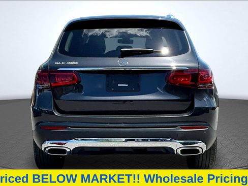 Used 2021 Mercedes-Benz GLC 300 w/ Premium Package image 6