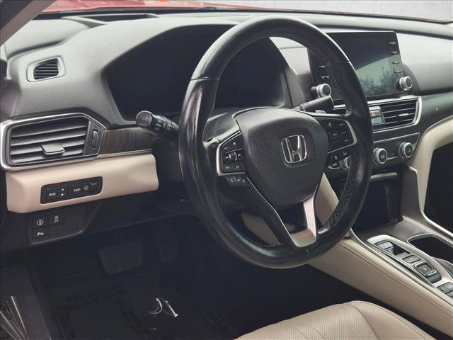 Used 2019 Honda Accord Touring image 10