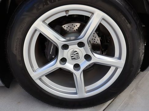 Used 2023 Porsche 718 Boxster image 48