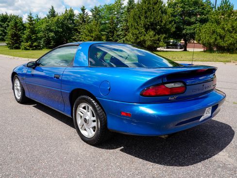 Used 1996 Chevrolet Camaro Z28 RWD image 6