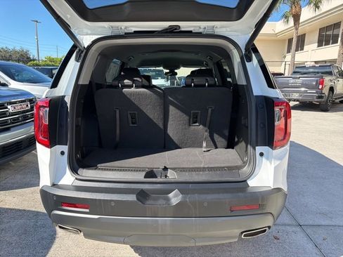 Used 2023 GMC Acadia AT4 image 21