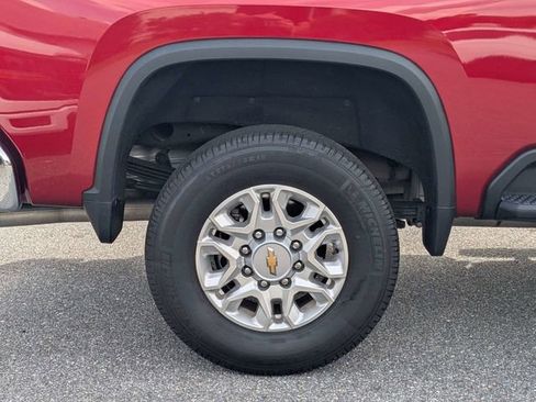 Used 2024 Chevrolet Silverado 2500 LT w/ All Star Edition AWD/4WD image 9