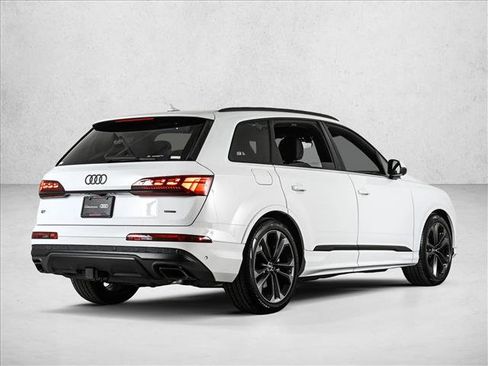 Certified 2026 Audi Q7 3.0T Prestige AWD/4WD image 5
