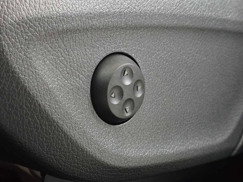 Used 2026 Mercedes-Benz GLE 350 4MATIC image 25