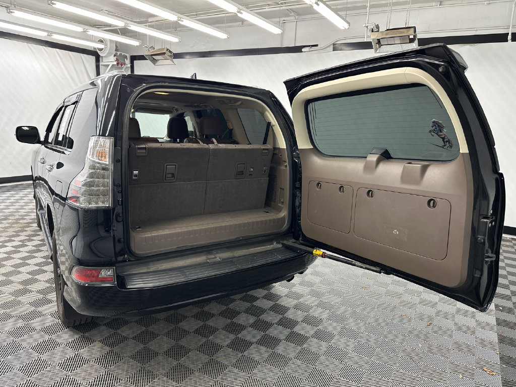Used 2017 Lexus GX 460 Premium AWD/4WD image 21