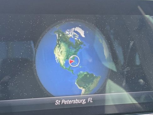 Used 2019 Mercedes-Benz E 300 image 8