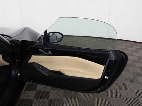 Used 2016 MAZDA MX-5 Miata Grand Touring image 27