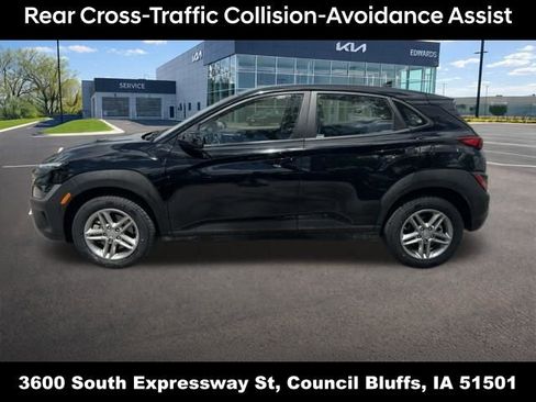 Used 2023 Hyundai Kona SE AWD/4WD image 10