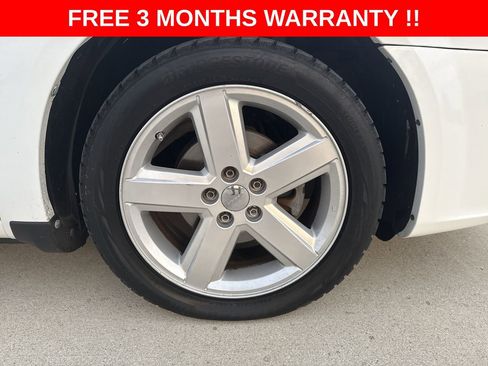 Used 2013 Dodge Avenger SE image 10