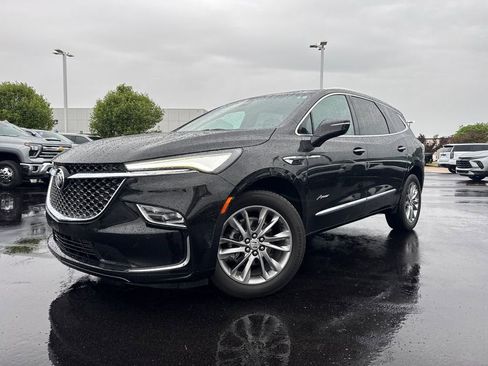 Used 2024 Buick Enclave Avenir w/ Avenir Technology Package AWD/4WD image 1
