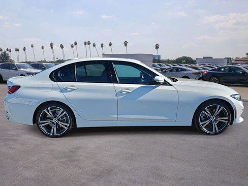 Certified 2023 BMW 330i Sedan w/ Convenience Package image 4