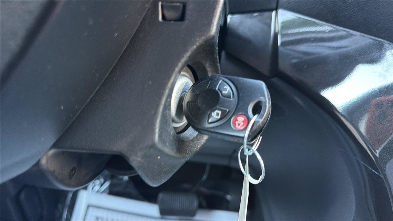 Used 2018 Ford Escape SE w/ SE Sport Appearance Package AWD/4WD image 25