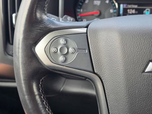 Used 2018 Chevrolet Silverado 1500 LT w/ All Star Edition RWD image 32