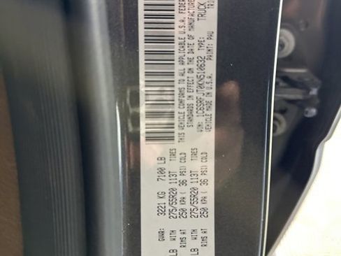 Used 2019 RAM 1500 Laramie image 30