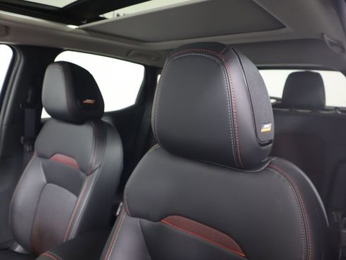 New 2026 Nissan Kicks SR w/ SR Premium Package image 25