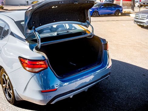 Used 2024 Nissan Sentra SV image 32