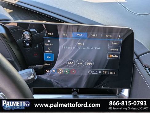 Used 2023 Chevrolet Corvette Stingray Preferred Cpe w/ Z51 Performance Package RWD image 16