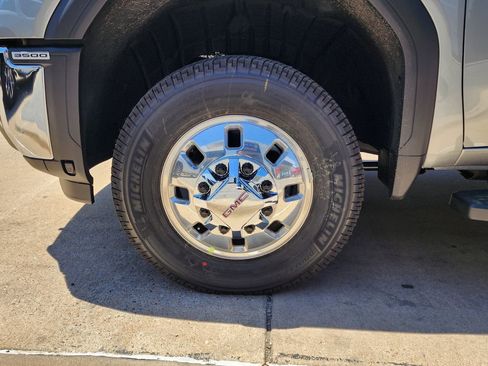 New 2026 GMC Sierra 3500 Pro AWD/4WD image 52